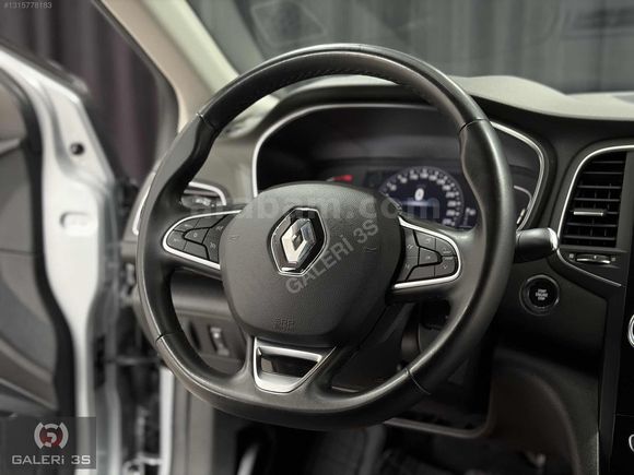 GALERİ 3S'DEN 2024 RENAULT MEGANE 1.3 TCE TOUCH 20'BİNDE HATASIZ