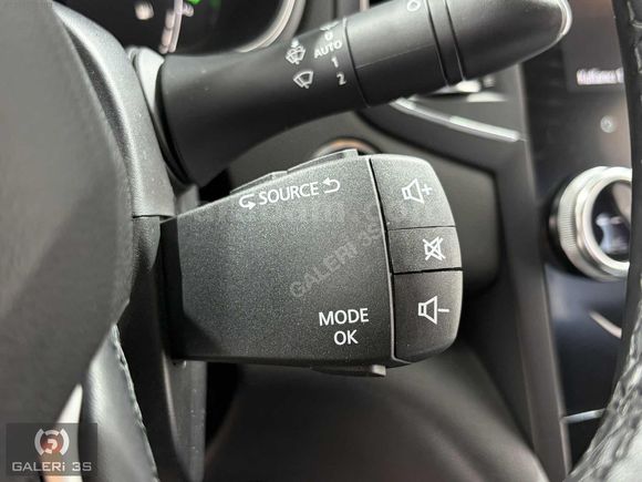GALERİ 3S'DEN 2024 RENAULT MEGANE 1.3 TCE TOUCH 20'BİNDE HATASIZ