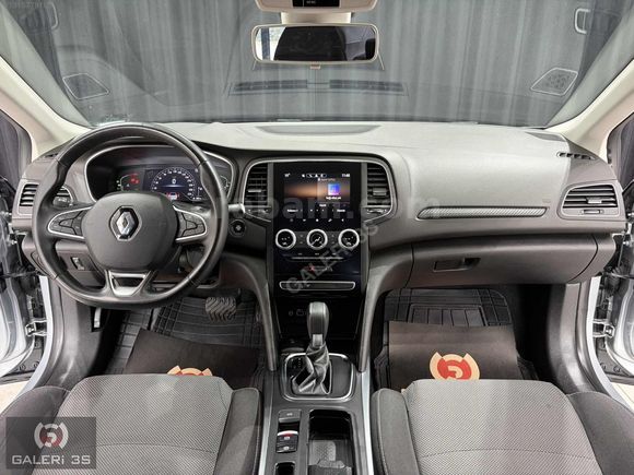 GALERİ 3S'DEN 2024 RENAULT MEGANE 1.3 TCE TOUCH 20'BİNDE HATASIZ