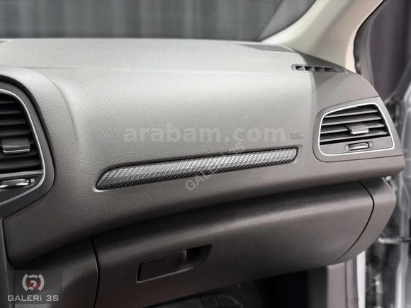 GALERİ 3S'DEN 2024 RENAULT MEGANE 1.3 TCE TOUCH 20'BİNDE HATASIZ