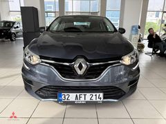 ÇİZGİ'DEN 2025 MEGANE 1.3 TCE TOUCH HATASIZ 10,600 KM GARANTİLİ