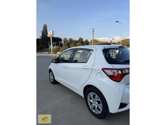 DURU OTOMOTİVDEN HATASIZ BOYASIZ DEĞİŞENSİZ TOYOTA YARİS