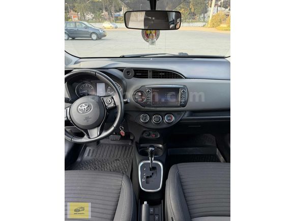 DURU OTOMOTİVDEN HATASIZ BOYASIZ DEĞİŞENSİZ TOYOTA YARİS