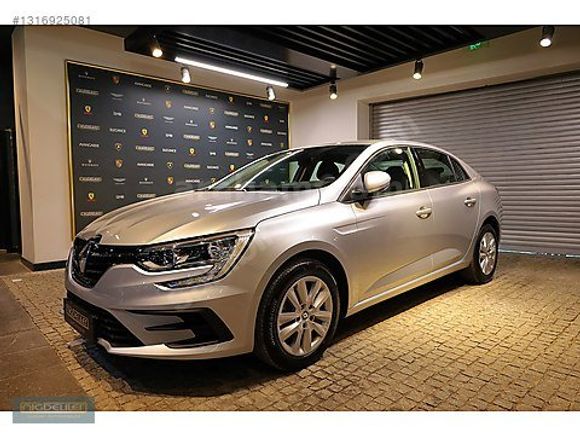 NİĞDELİLER 2025 Renault Megane 1.3 TCe Touch EDC / 7681