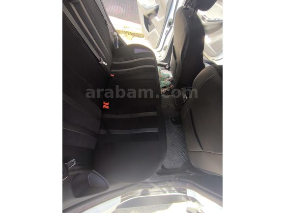 Sahibinden Ford Focus 1.6 TDCi Trend 2013 Model