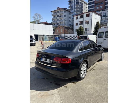 Sahibinden Audi A4 Sedan 2.0 TDI 2010 Model 