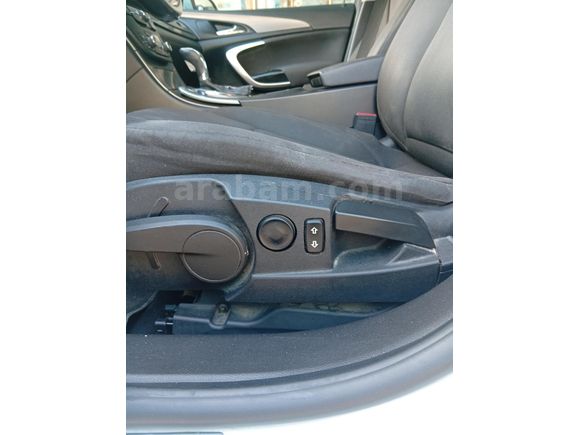 Sahibinden Opel Insignia 2.0 CDTI Edition 2011 Model