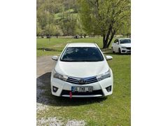 Sahibinden Toyota Corolla 1.4 D-4D Advance 2014 Model  233.000 km Beyaz