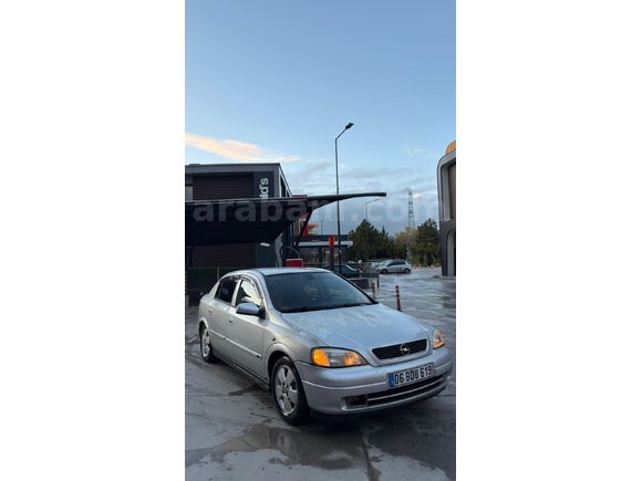 Sahibinden değişensiz Opel Astra 1.6 Elegance twinport