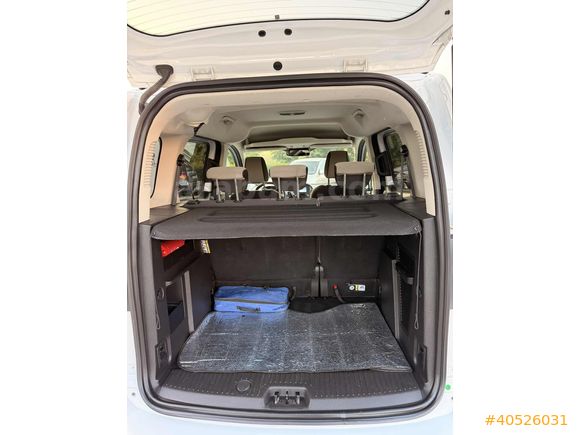 ORJİNAL BİNEK OTOMOBİL RUHSATLI SERVİS BAKIMLI %20 FATURALI