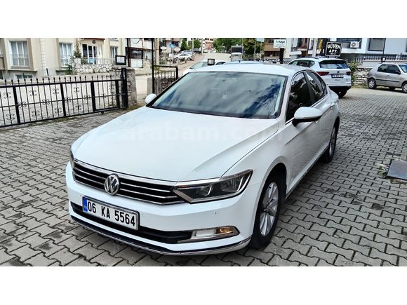Sahibinden Volkswagen Passat 1.6 TDi BlueMotion Trendline 2015 Model