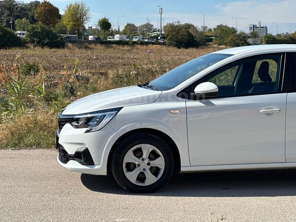 GEZGİN'DEN 2023 MODEL RENAULT TALİANT OTOMATİK
