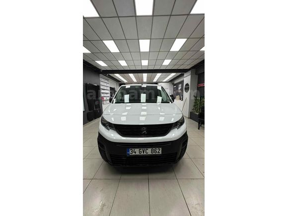 Sahibinden Peugeot Partner 1.5 BlueHDI Comfort 2023 Model  94.000 km Beyaz
