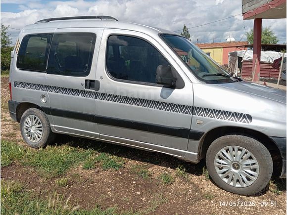 Sahibinden Peugeot Partner 1.9 D 2003 Model