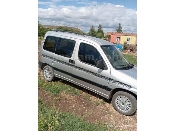 Sahibinden Peugeot Partner 1.9 D 2003 Model