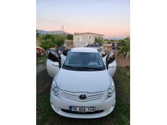 Sahibinden Toyota Auris 1.4 D-4D Comfort Extra 2012 Model