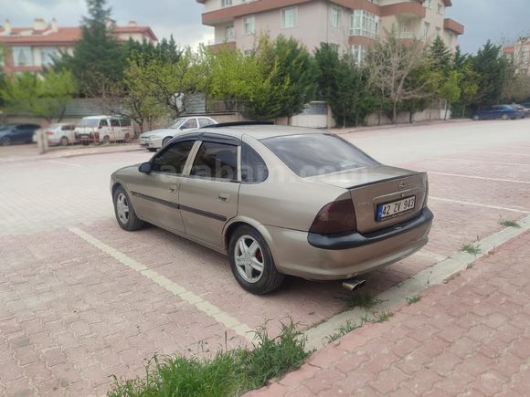 Sahibinden Opel Vectra 2.0 CDX 1997 Model