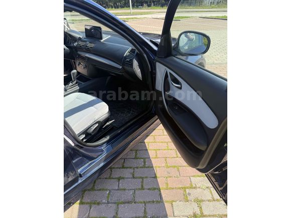 Son hafta  BMW 1 Serisi 116i Premium 2011 Model 