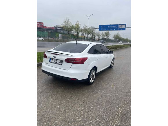 Sahibinden Ford Focus 1.6 TDCi Style 2015 Model 