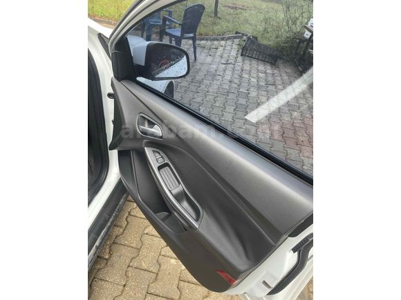 Sahibinden Ford Focus 1.6 TDCi Style 2015 Model 