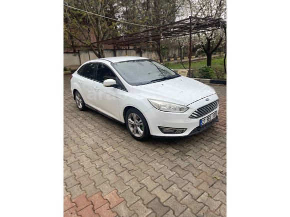 Sahibinden Ford Focus 1.6 TDCi Style 2015 Model 