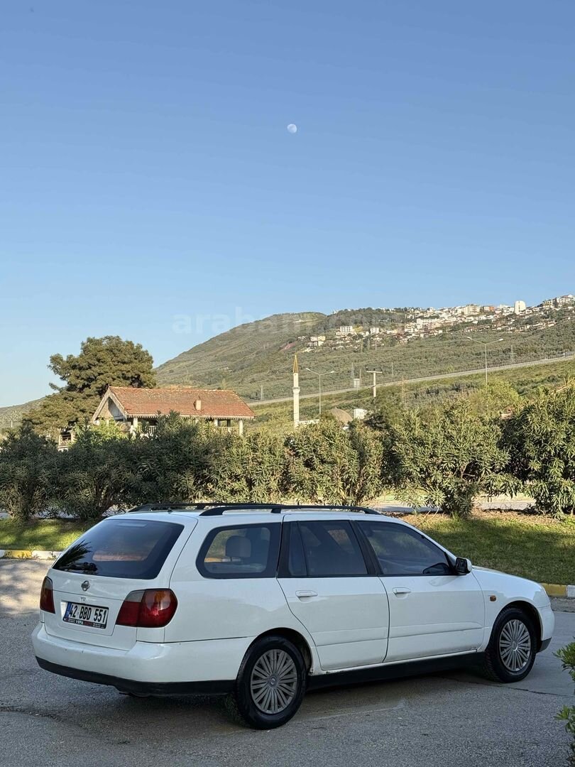 Galeriden Nissan Primera 1.6 Comfort 2000 Model Bursa 300.000 km Beyaz 7