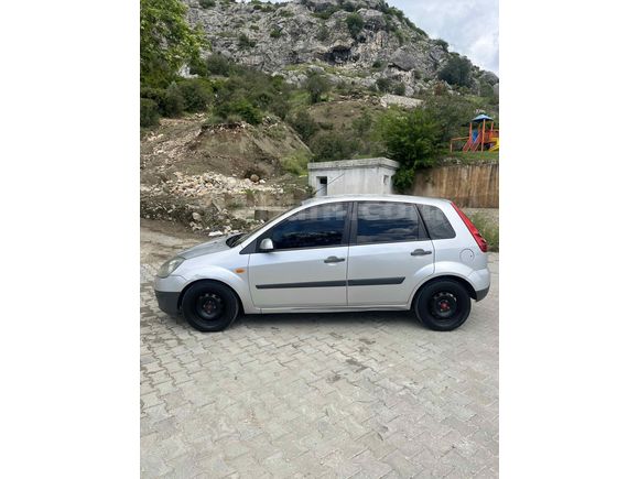 Sahibinden Ford Fiesta 1.4 TDCi Comfort 2006 Model 