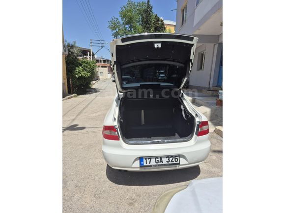 Sahibinden Skoda SuperB 1.6 TDI Elegance 2012 Model