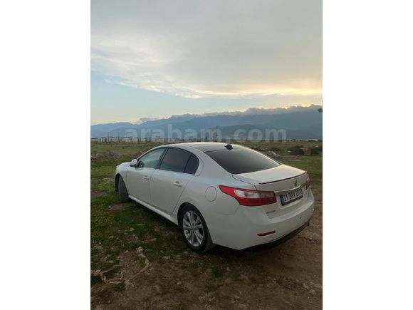 Sahibinden Renault Latitude 1.5 dCi Privilege 2011 Model