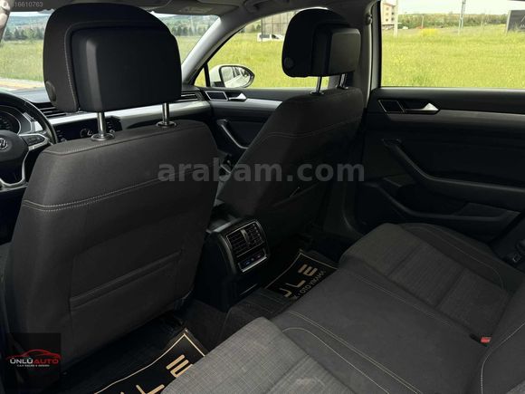 Ünlü Auto - 2019 - 80.000 KM / Business