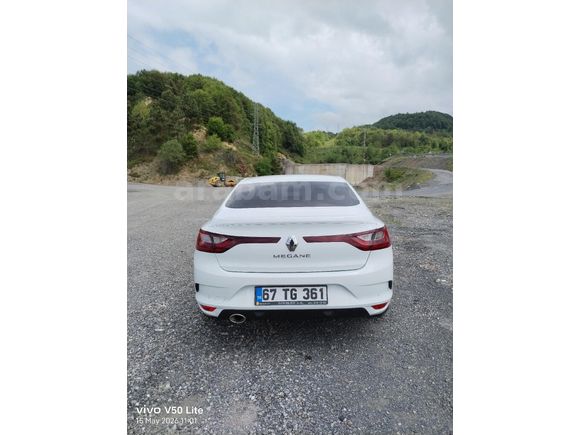 Sahibinden Renault Megane 1.6 Joy 2017 Model