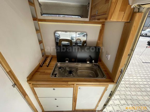 VOLKSWAGEN LT35 RETRO KARAVAN TR'DE TEK