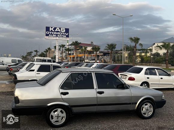 Doğan SLX 2001 model soldan depo