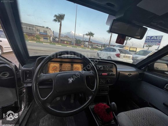Doğan SLX 2001 model soldan depo