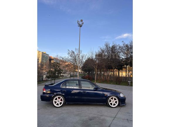 Sahibinden Honda Civic 1.4 i S 2000 Model 