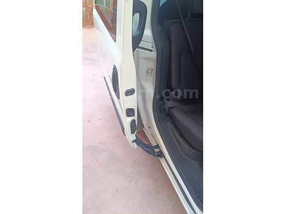 Sahibinden Fiat Doblo Combi 1.3 Multijet Easy 2014 Model 