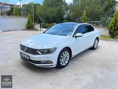 2017 VW PASSAT 1.4 TSİ BMT COMFORTLİNE CAM TAVAN 87BİN HATASIZ
