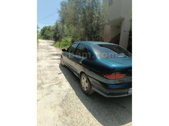 Sahibinden Renault Megane 1.6 RTE 1998 Model