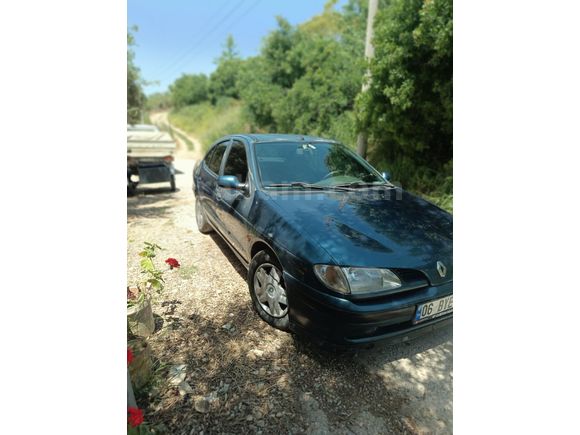 Sahibinden Renault Megane 1.6 RTE 1998 Model