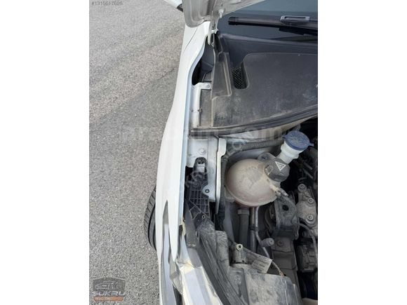2017--105.000 km--değişensiz--beyaz