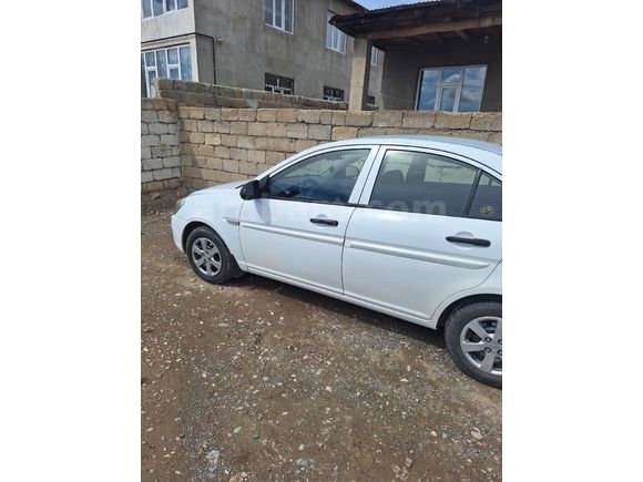 Sahibinden Hyundai Accent Era 1.5 CRDi Select 2010 Model