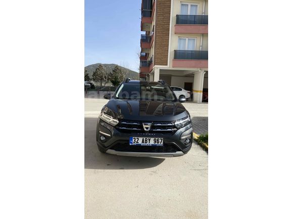 İLK Elden Servis Bakımlı Kapalı Garaj Arabası 