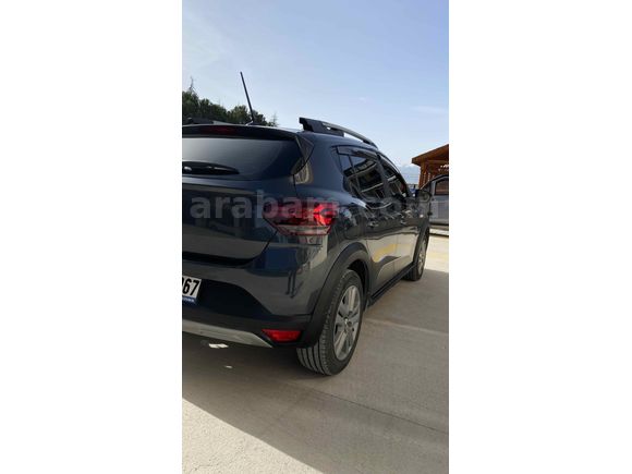 İLK Elden Servis Bakımlı Kapalı Garaj Arabası 