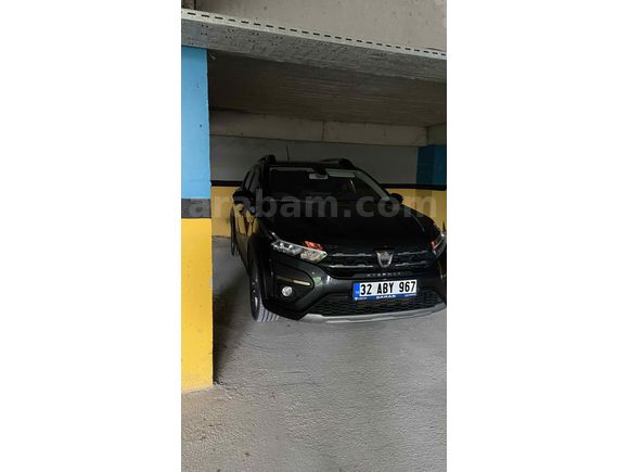 İLK Elden Servis Bakımlı Kapalı Garaj Arabası 