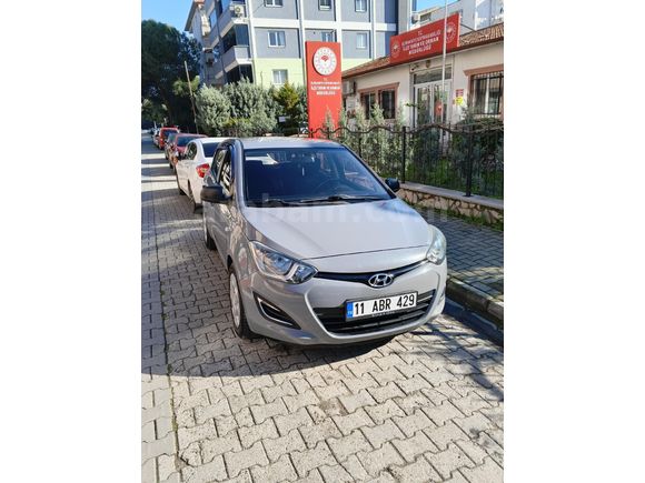 Sahibinden Temiz Düşük KM de İ20