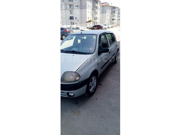 Sahibinden Renault Clio 1.4 RTA 2000 Mode kilimalıl