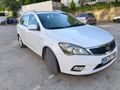 Sahibinden Kia Ceed 1.6 CRDi Motion SW 2012 Model  266.000 km Beyaz