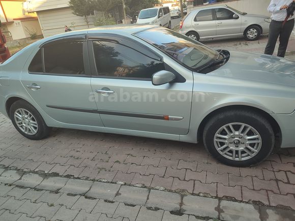 Sahibinden Renault Laguna 1.6 Privilege 2005 Model 