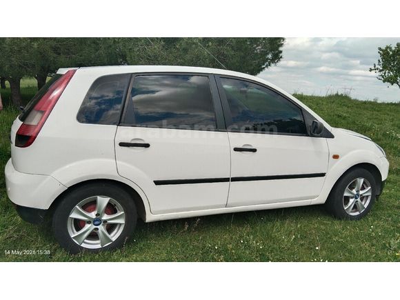 Sahibinden Ford Fiesta 1.4 TDCi Comfort 2006 Model