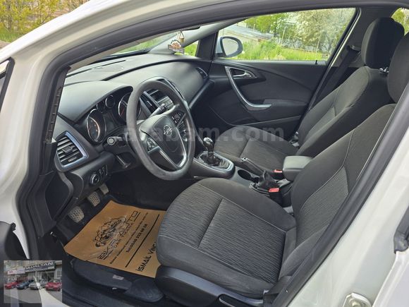 2013 MODEL ASTRA J 1.6 EDİTİON 127.500 KM DE